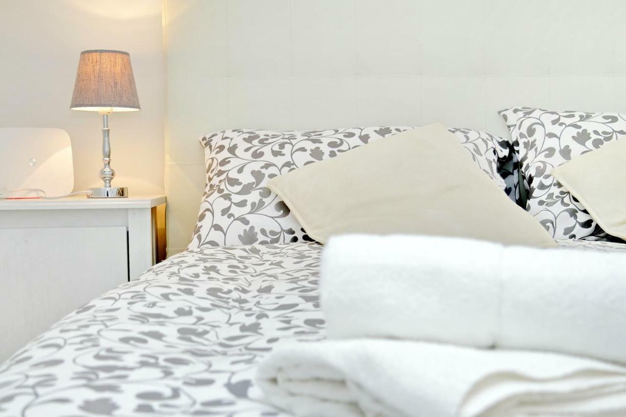 Bbhome Trastevere Station White Chic Apartment Roma Eksteriør bilde